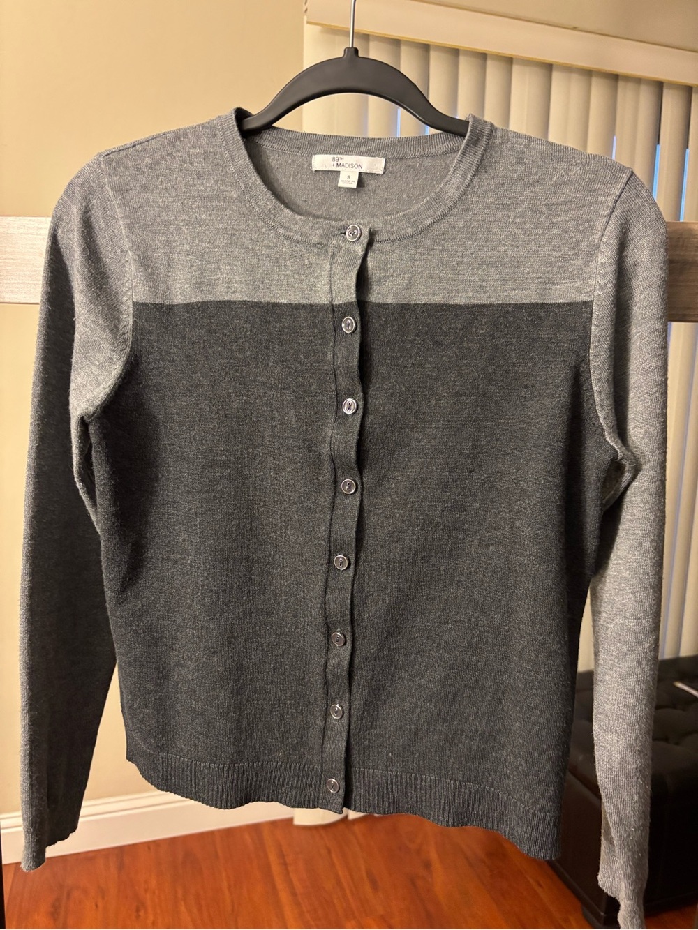 89th & Madison Gray Knit Button Cardigan